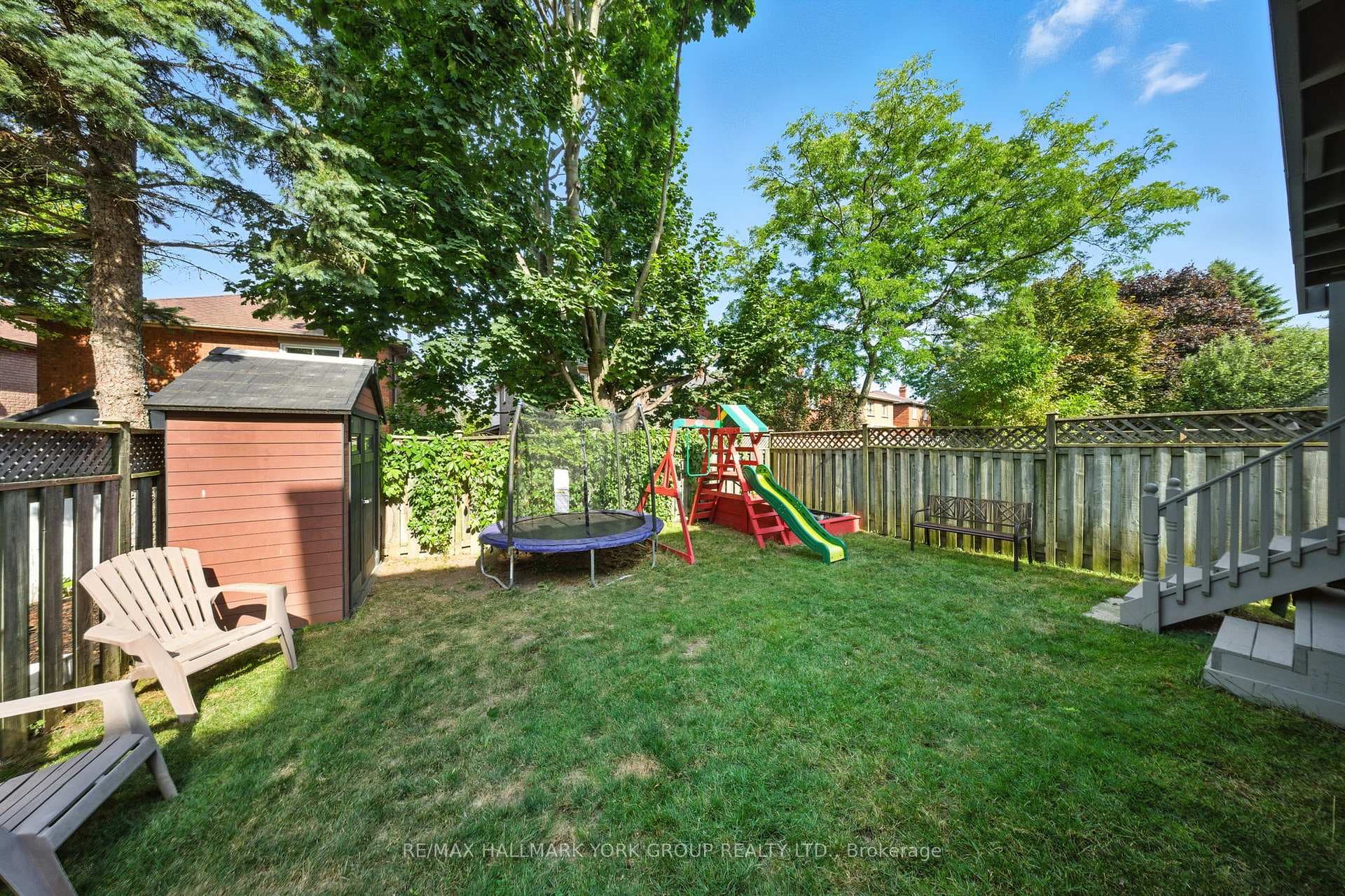 74 Bornholm Drive photo 42