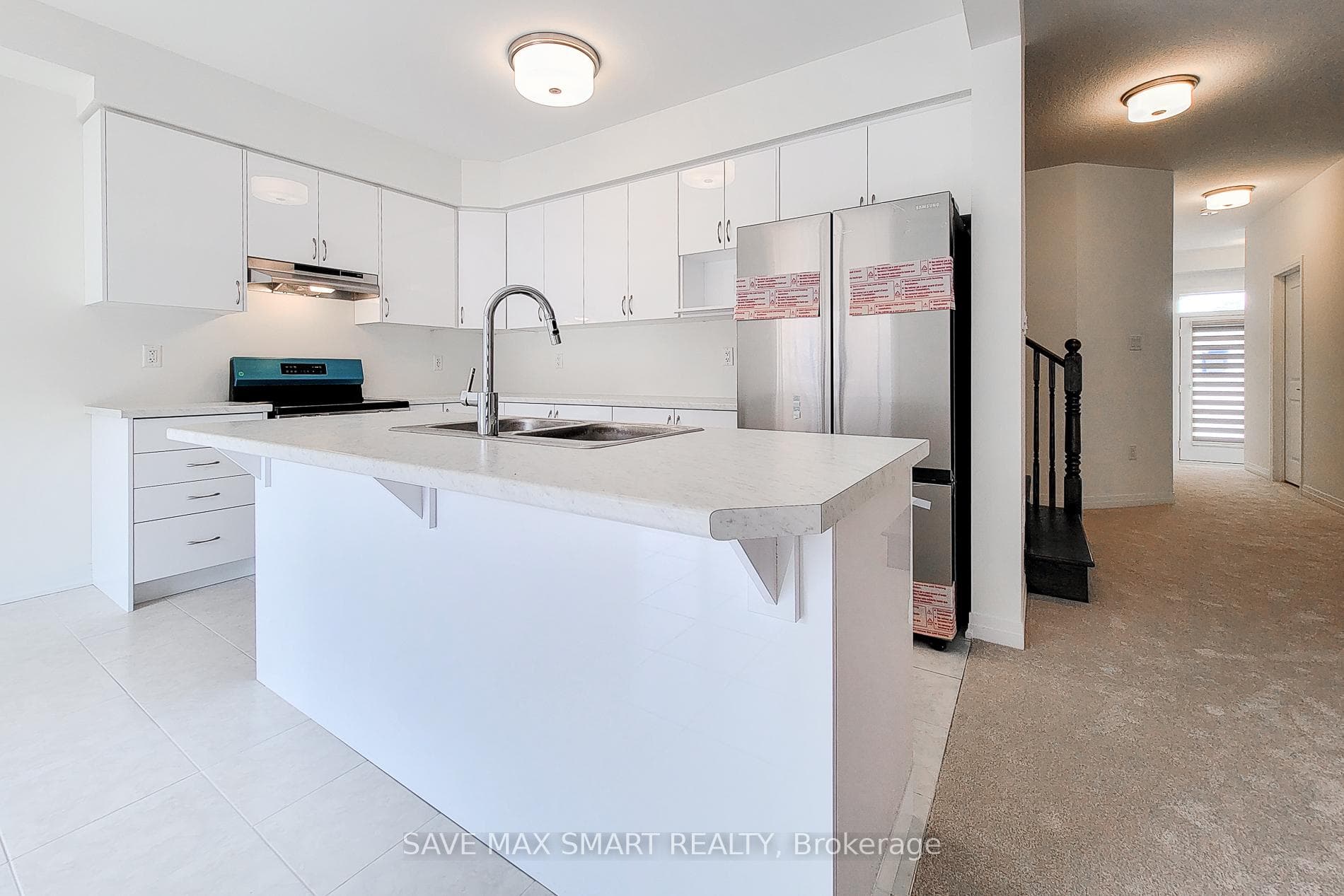 40 Dennis Avenue photo 15