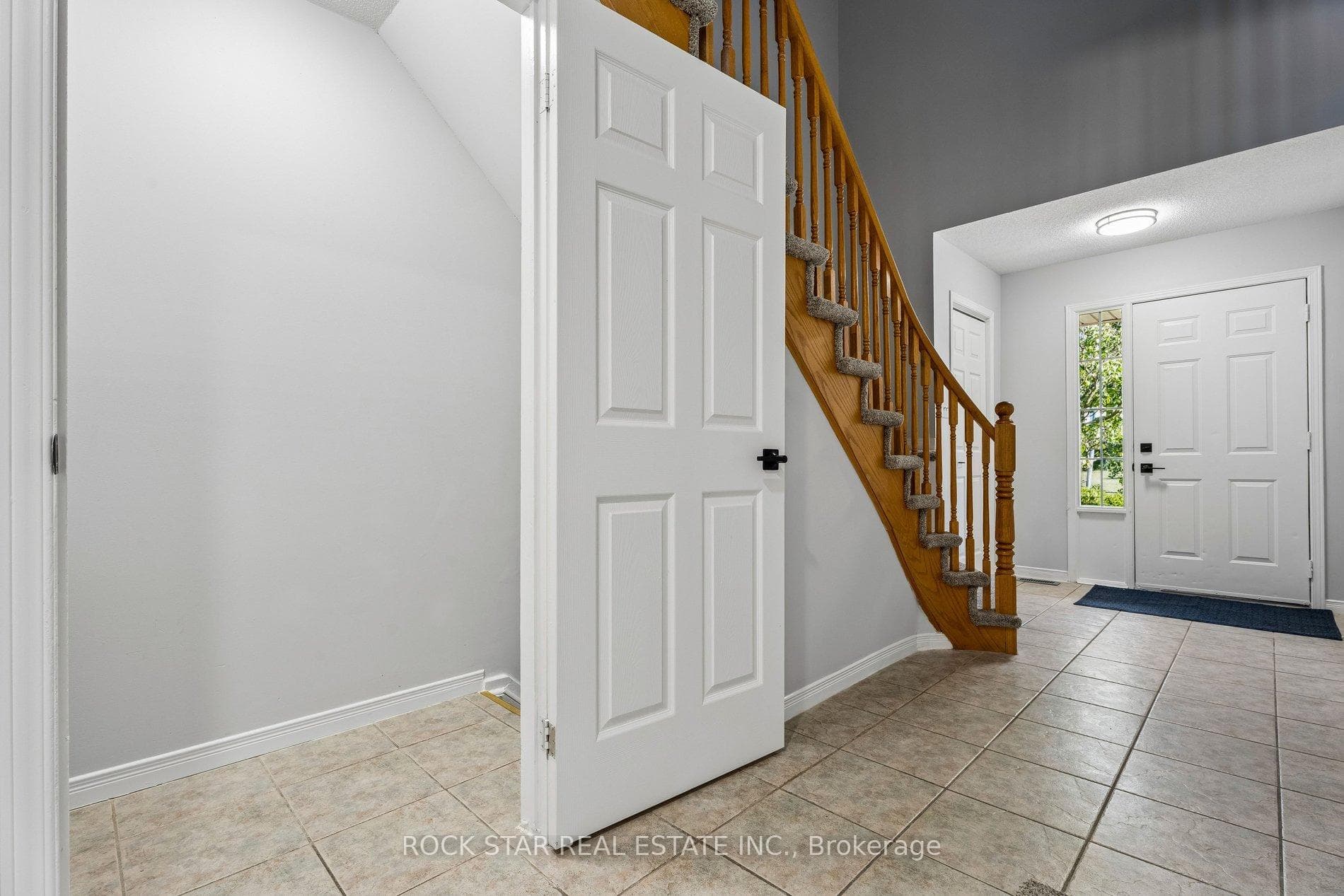 1860 Upper Gage Avenue Unit 3 photo 22