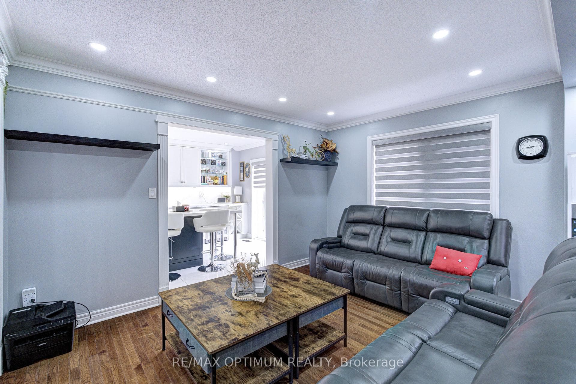 54 Bramoak Crescent photo 11