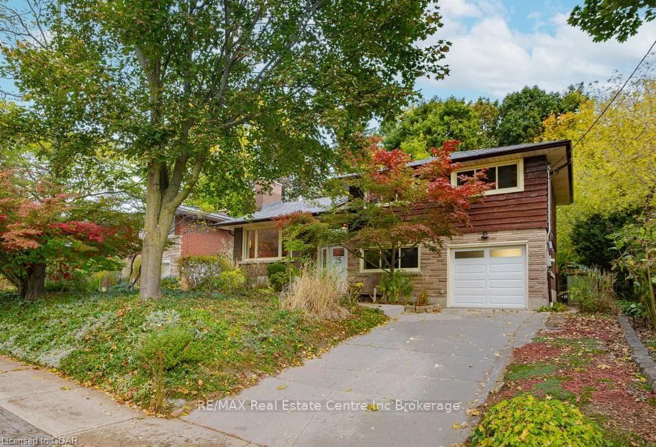 25 CALLANDER Drive photo 1