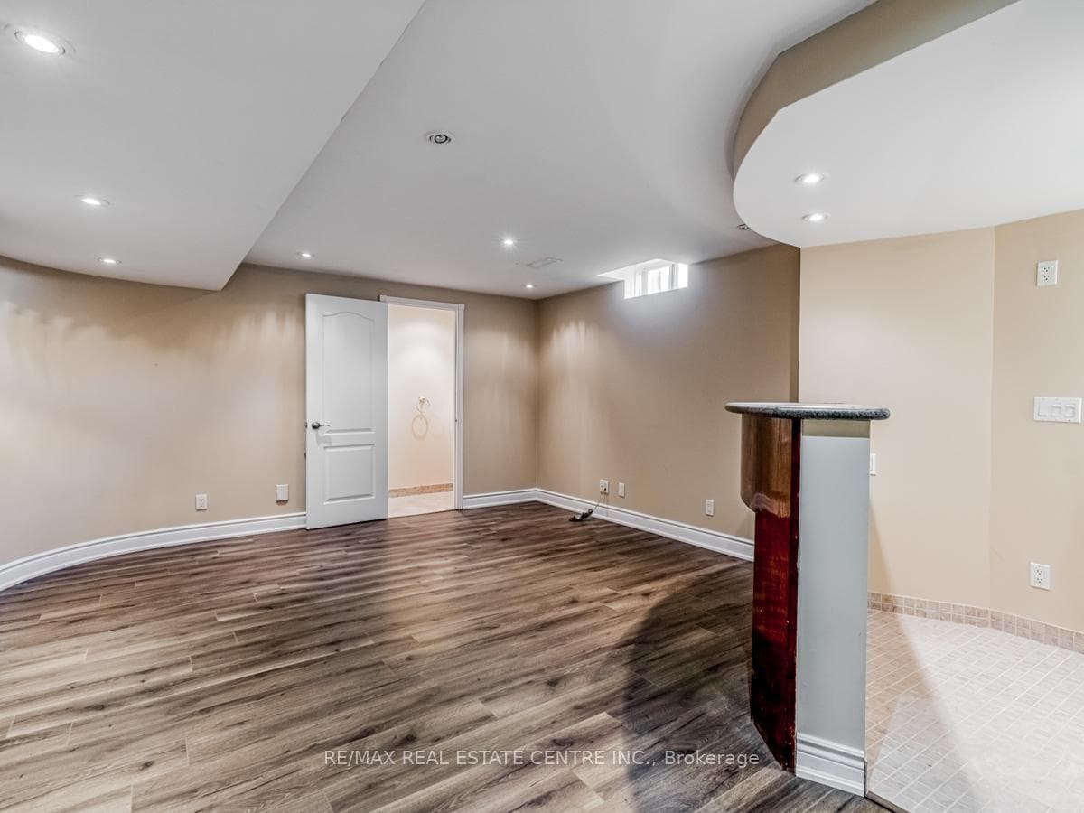 5819 Rainberry Drive photo 30