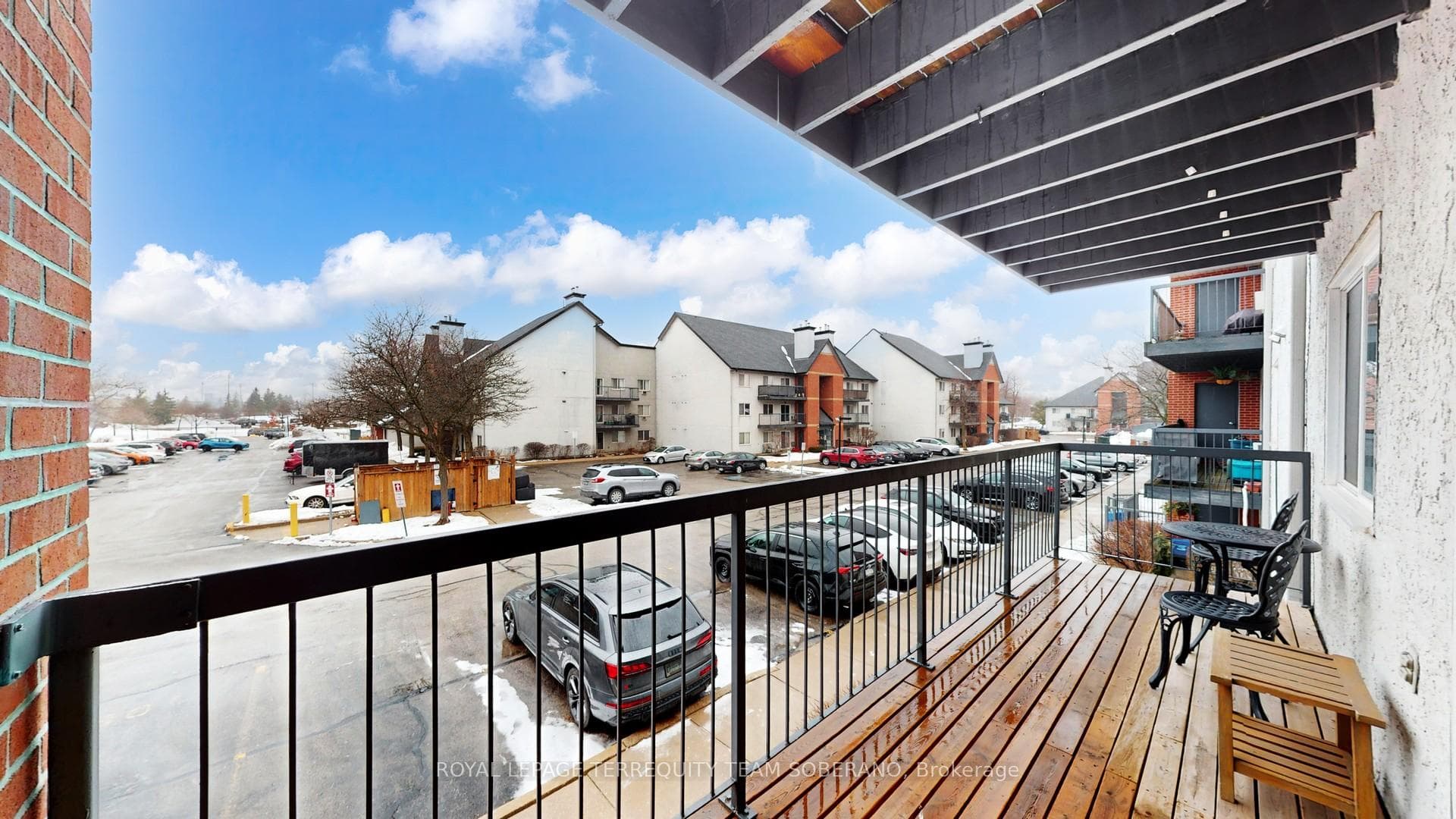 1450 Glen Abbey Gate Unit 721 photo 28