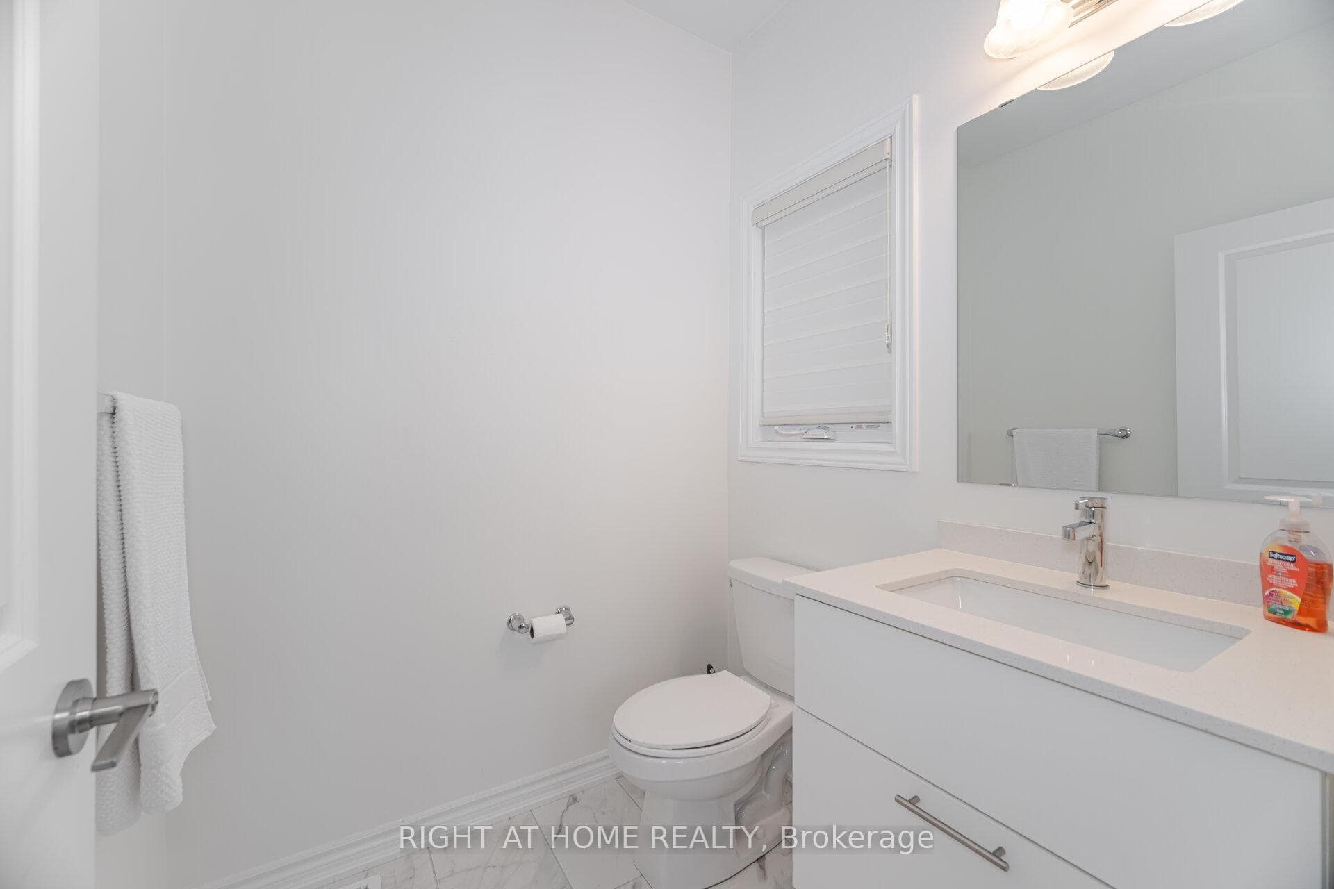462 Celandine Terrace photo 17