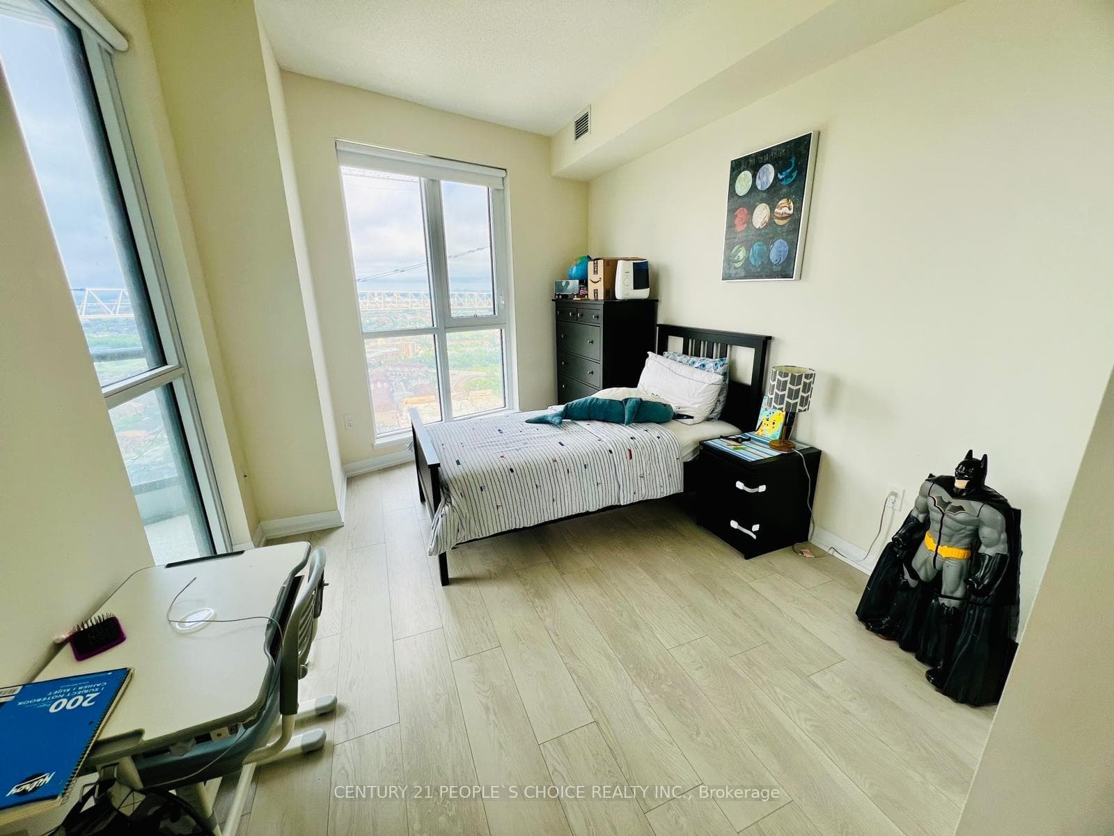 35 Watergarden Drive Unit 2918 photo 6