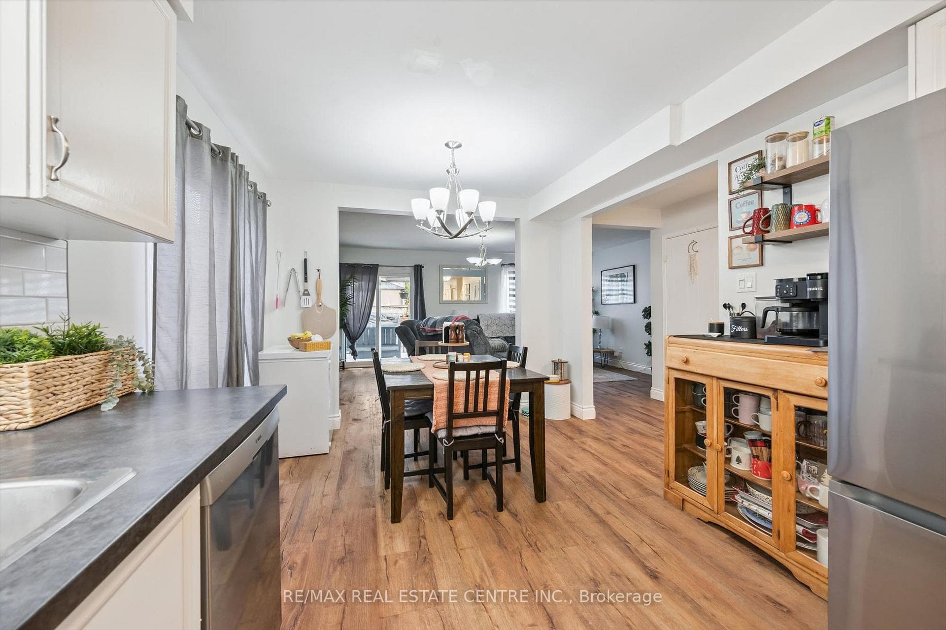 765 Angler Way photo 9