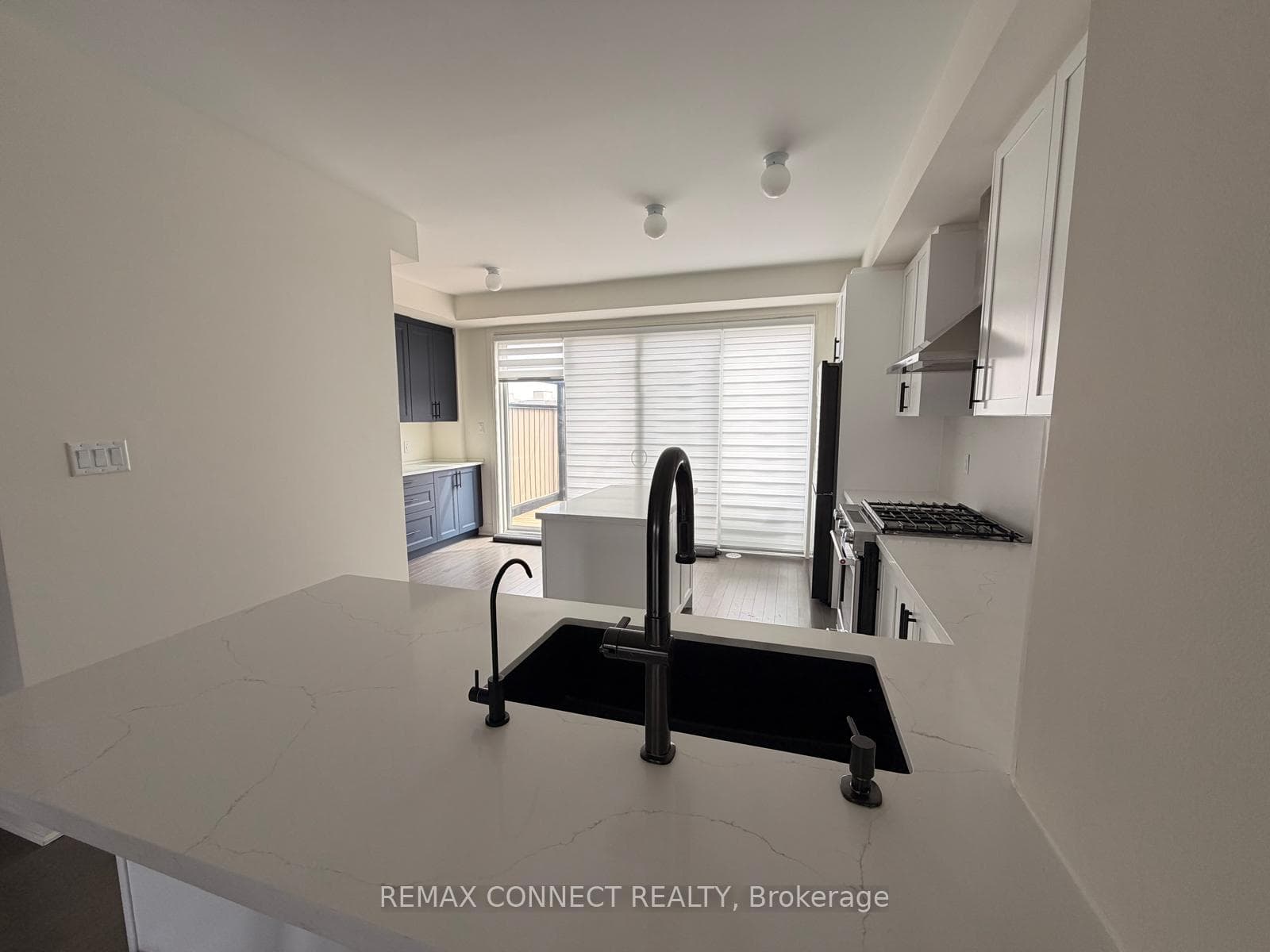3 Prince William Boulevard photo 10