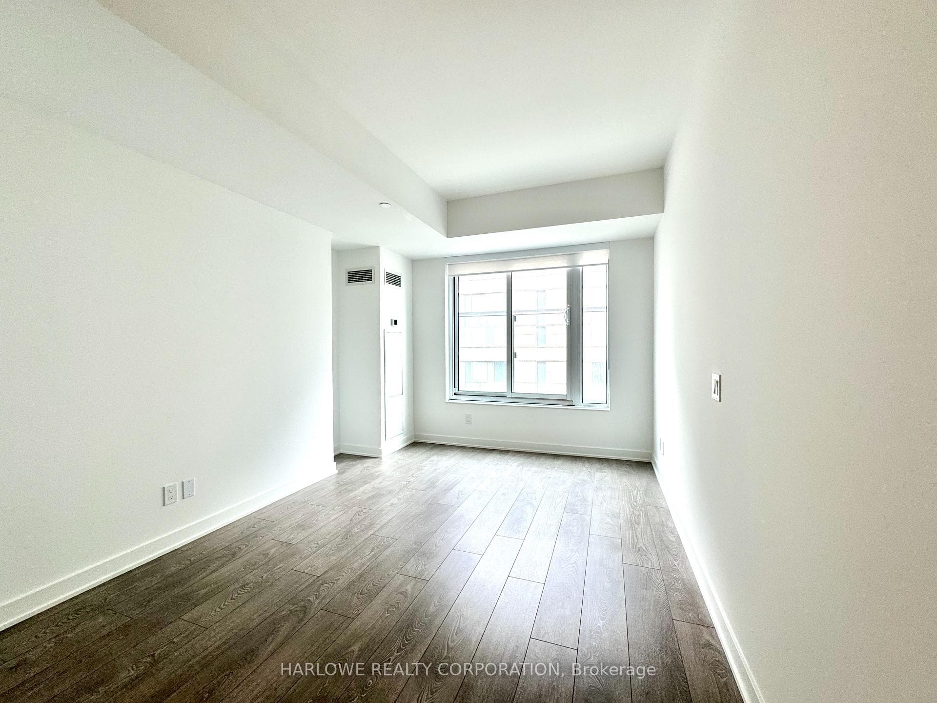 543 Richmond Street Unit 405 photo 3