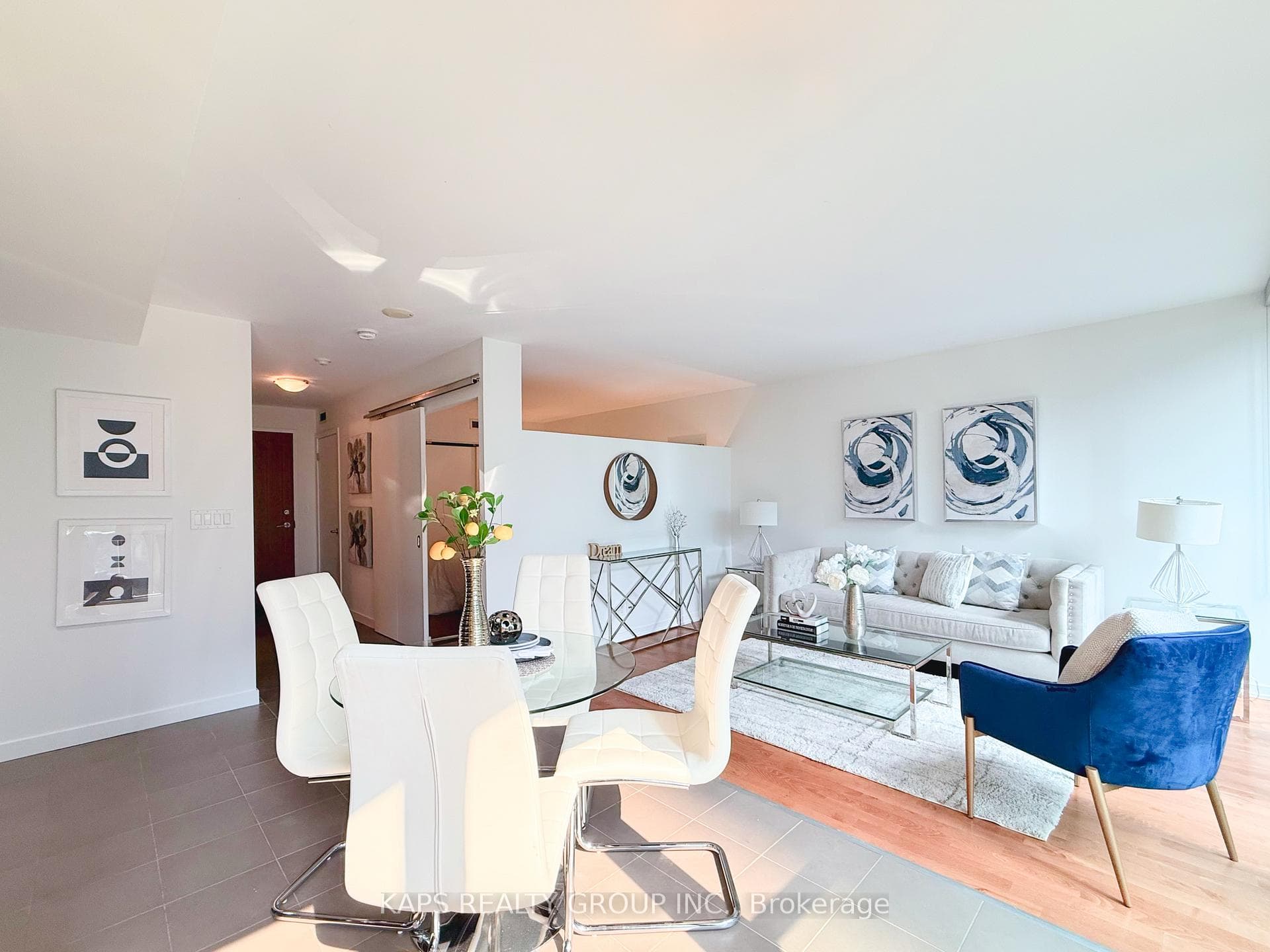 33 Lombard Street Unit 410 photo 4