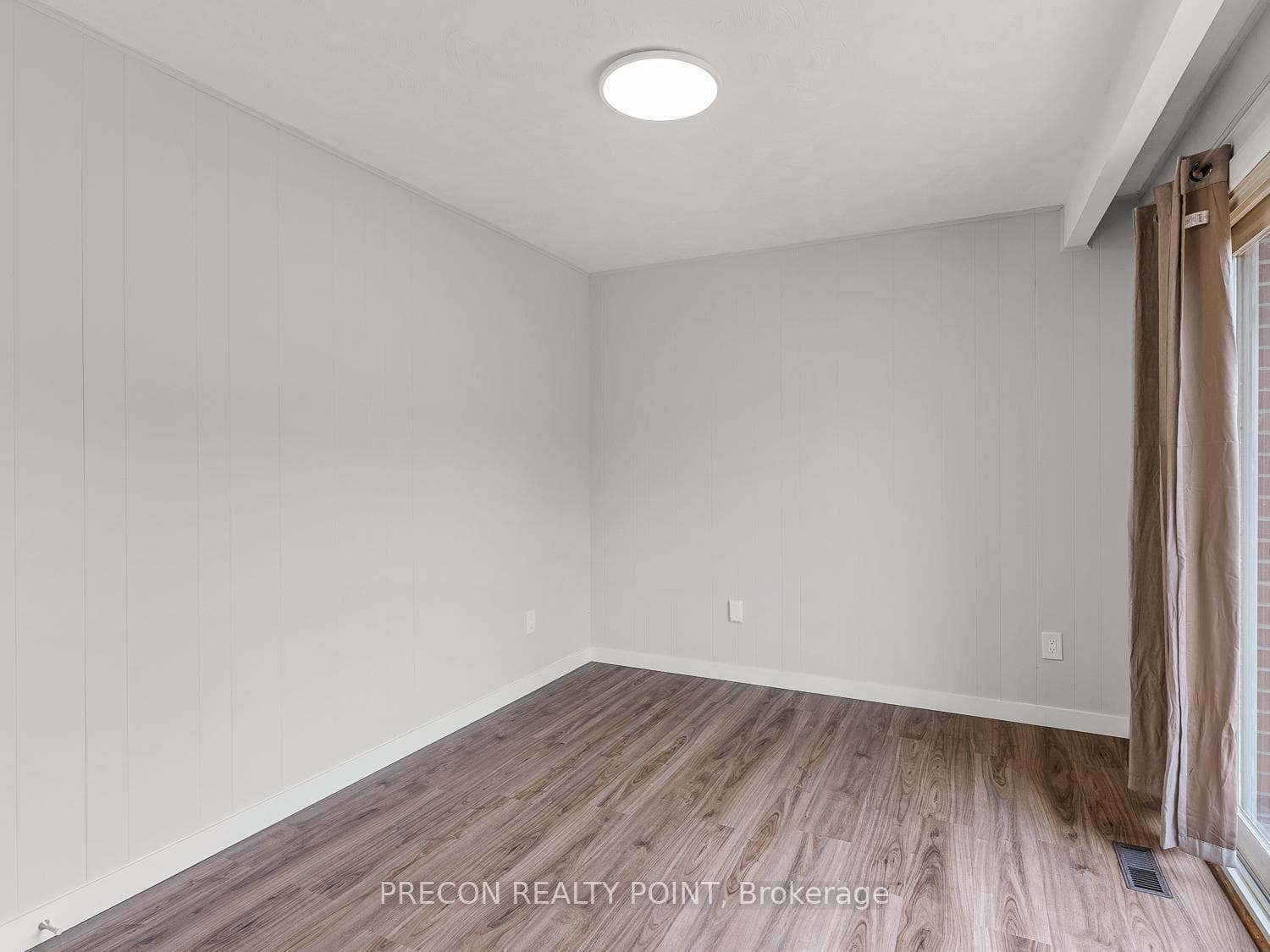 42 Ridge Drive Unit Upper photo 18