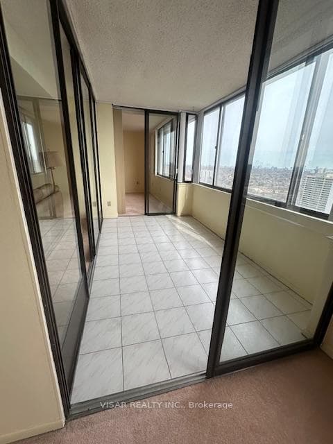 2330 Bridletowne Circle Unit 2402 (Ph02) photo 17
