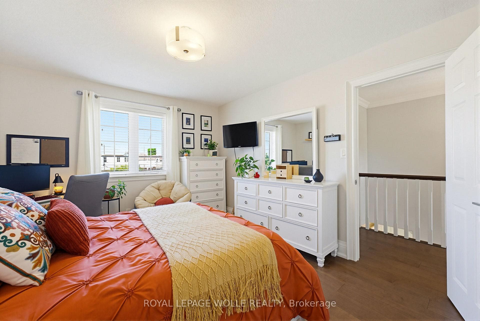 64 Highgate Road photo 28