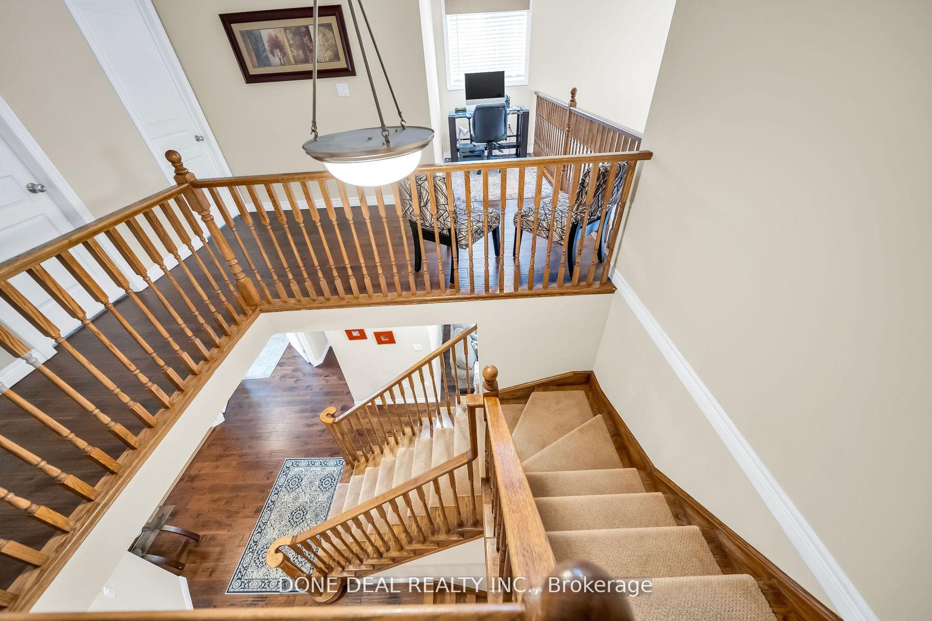 21 Bellagio Avenue photo 15