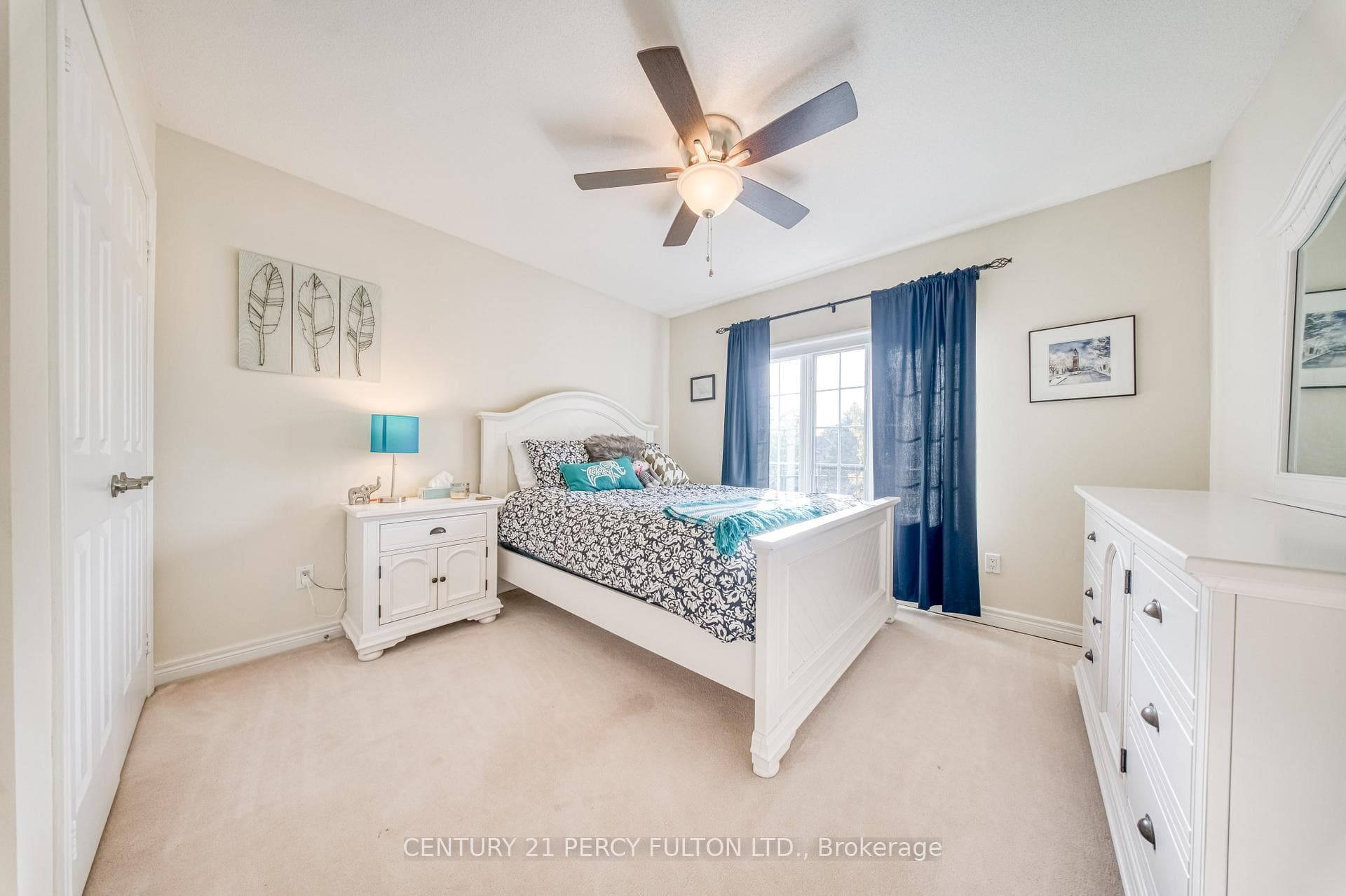 165 Elizabeth Street photo 19