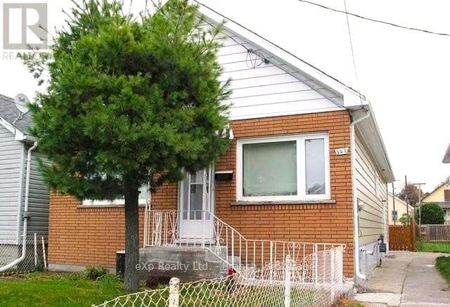 348 Birch Street photo 1