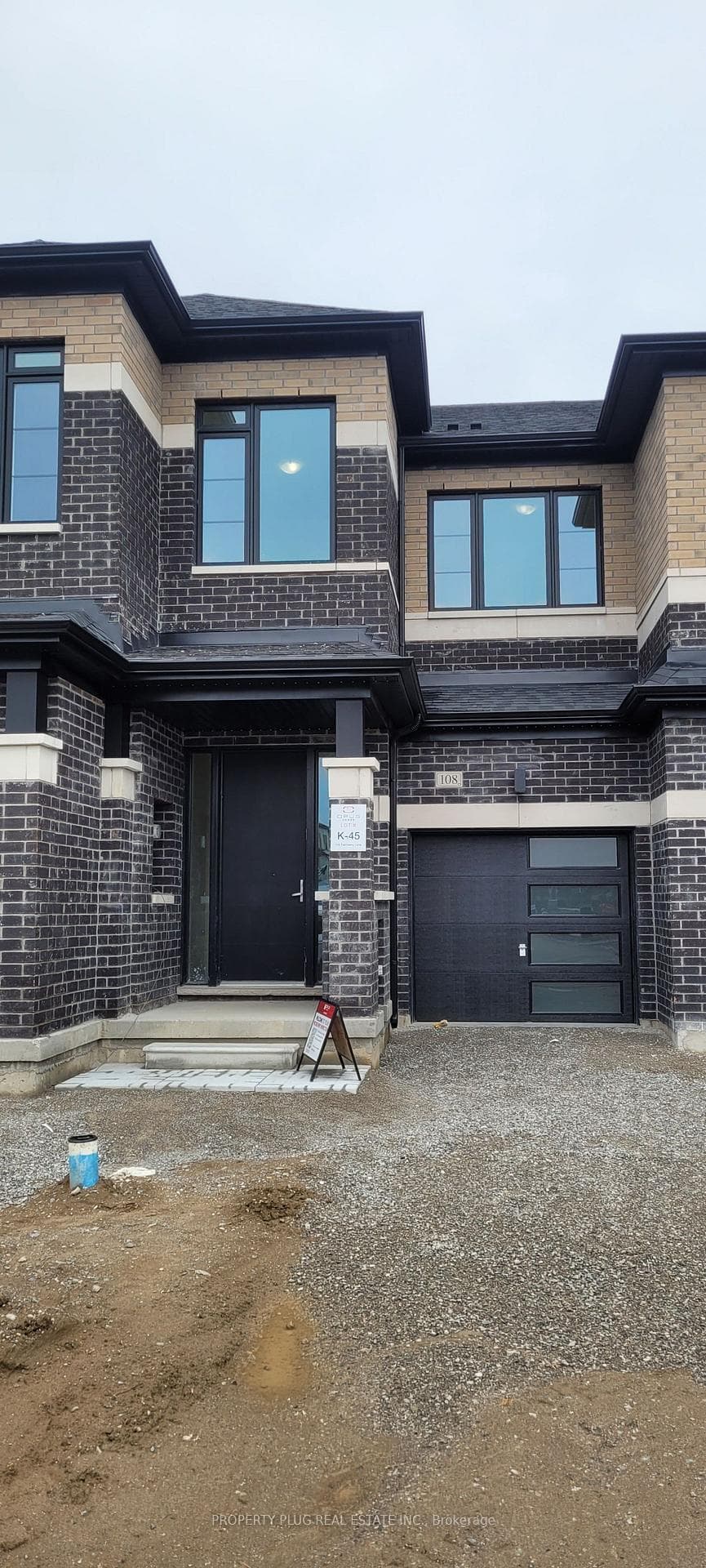 108 Turnberry Lane photo 4