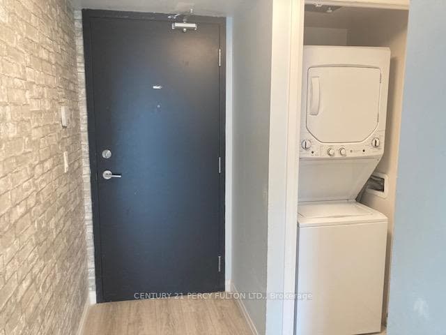 2150 Lawrence Avenue Unit 1708 photo 6