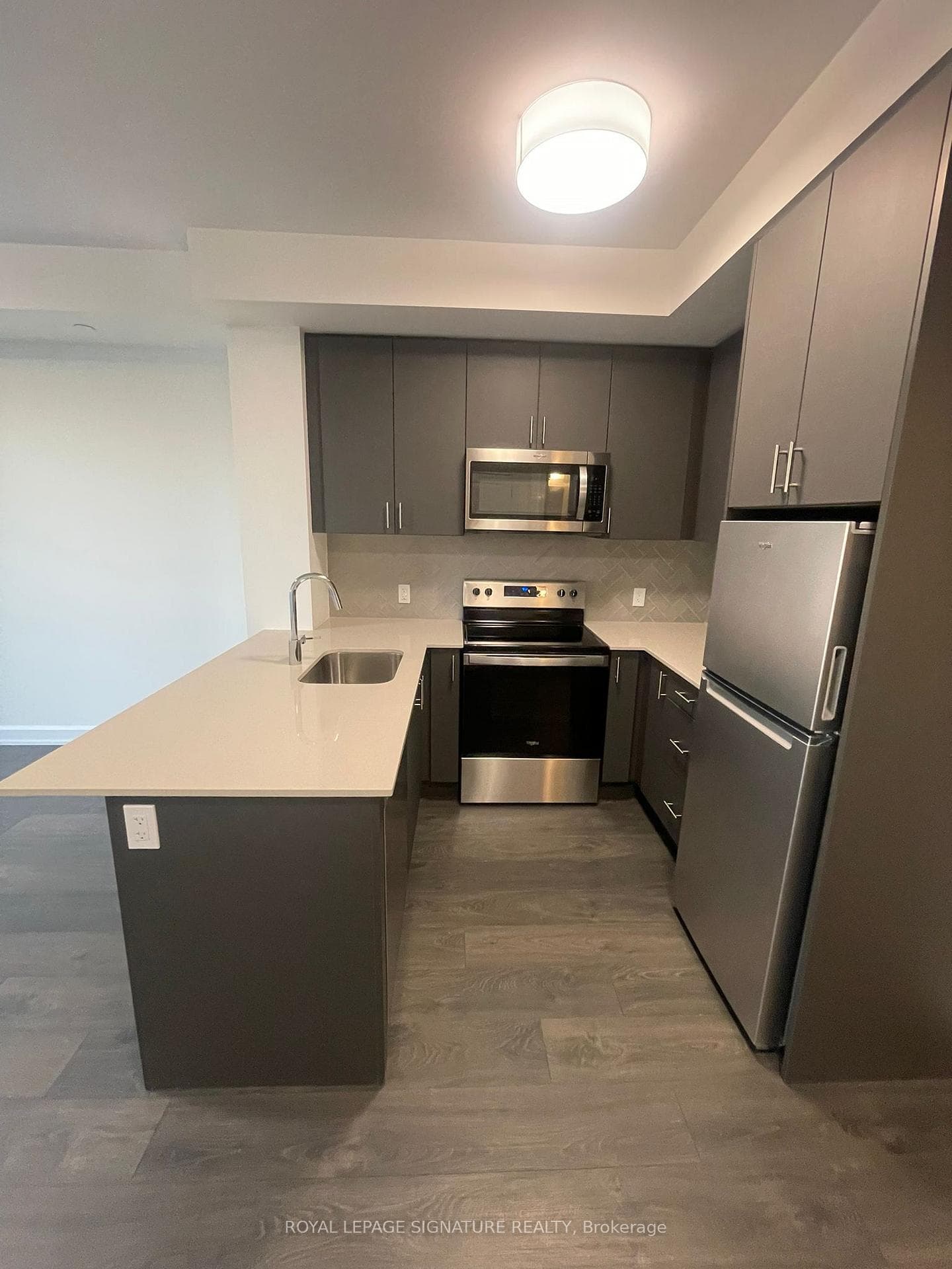 3220 William Coltson Avenue Unit 1407 photo 11