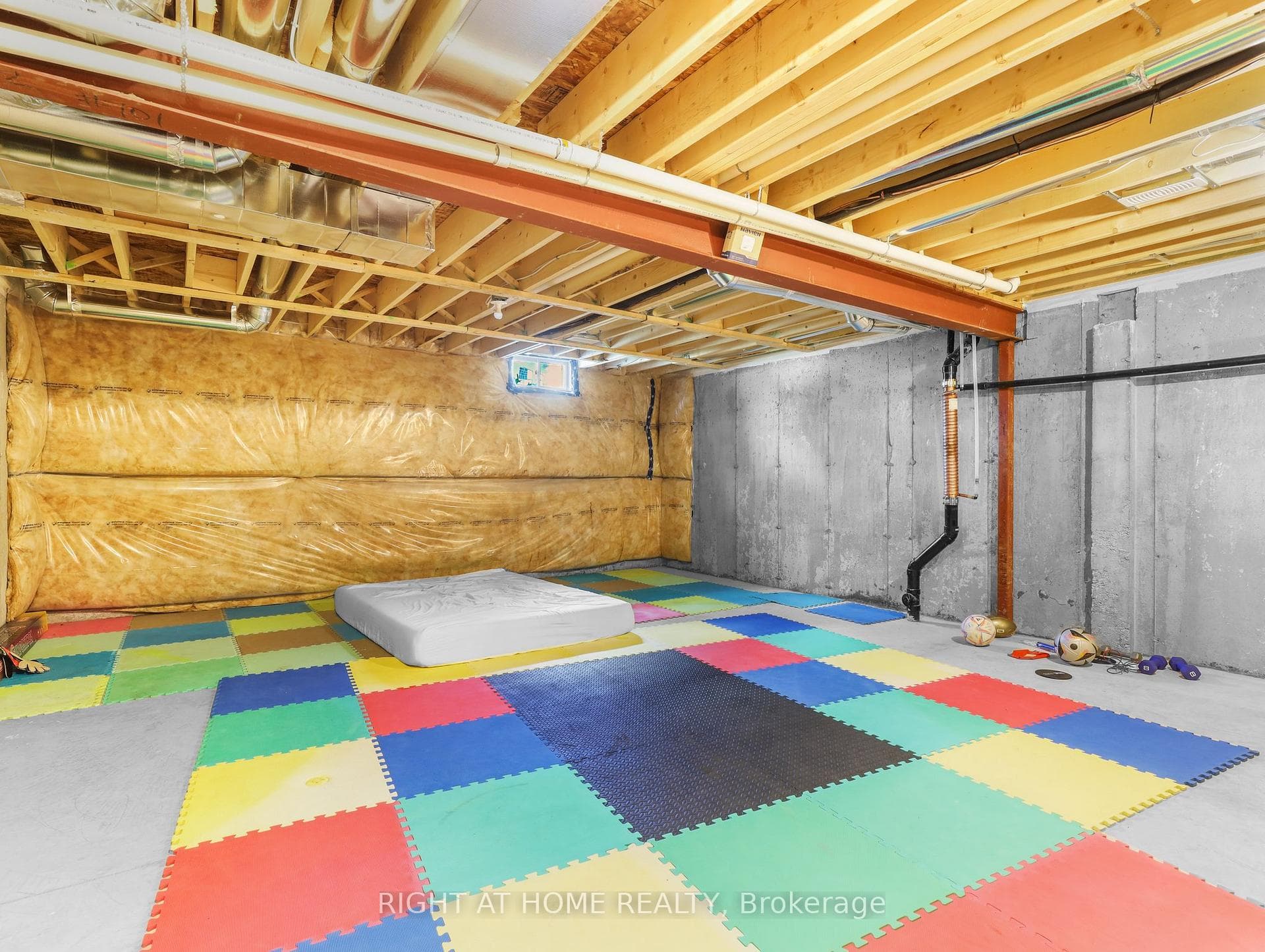 120 Court Drive Unit 101 photo 29