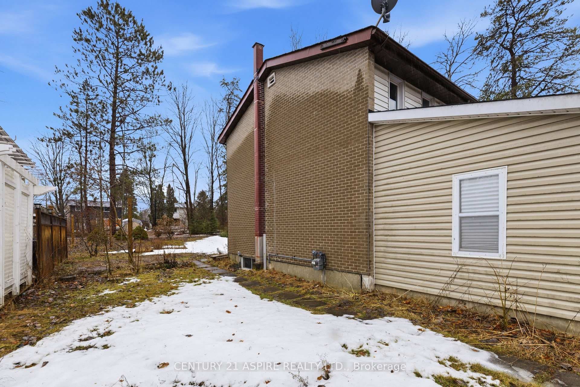 102 Birch Street photo 34