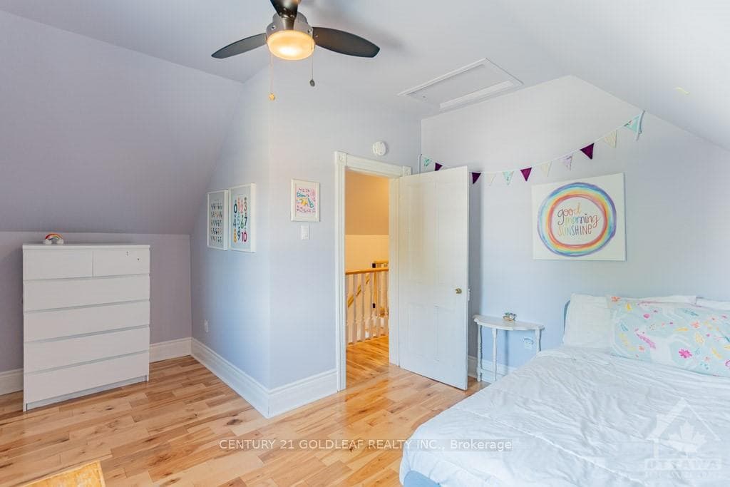 245 CAMBRIDGE Street photo 21