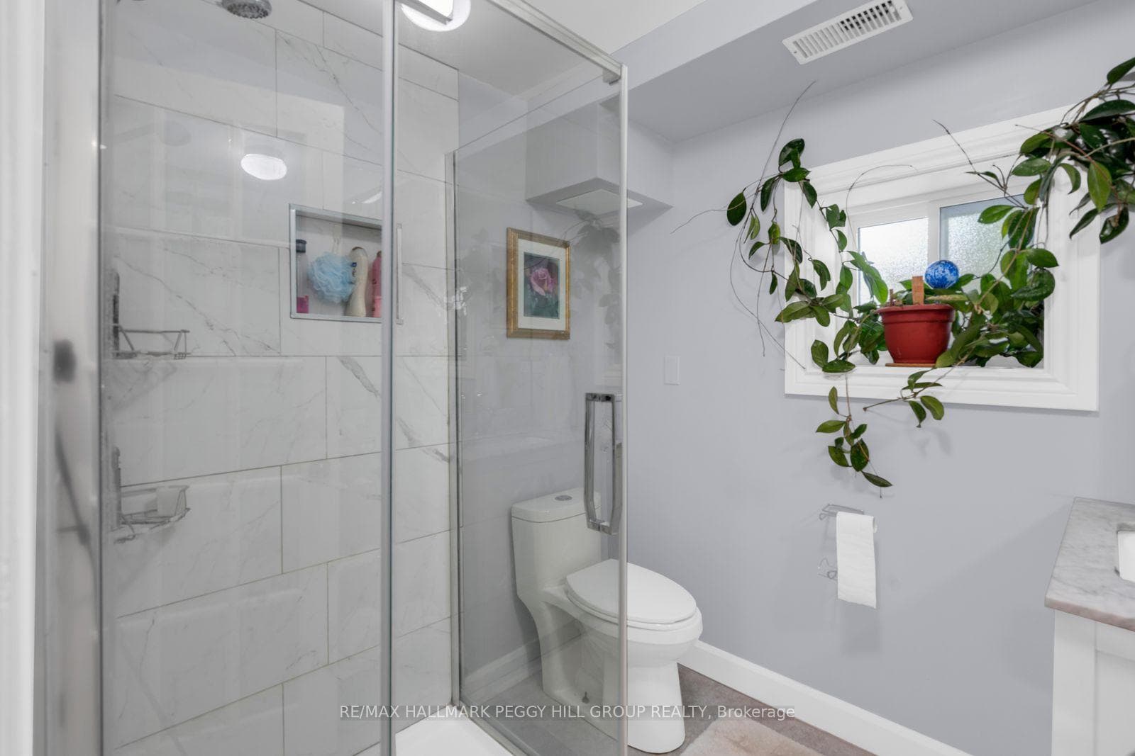 52 Harbour Crescent photo 13