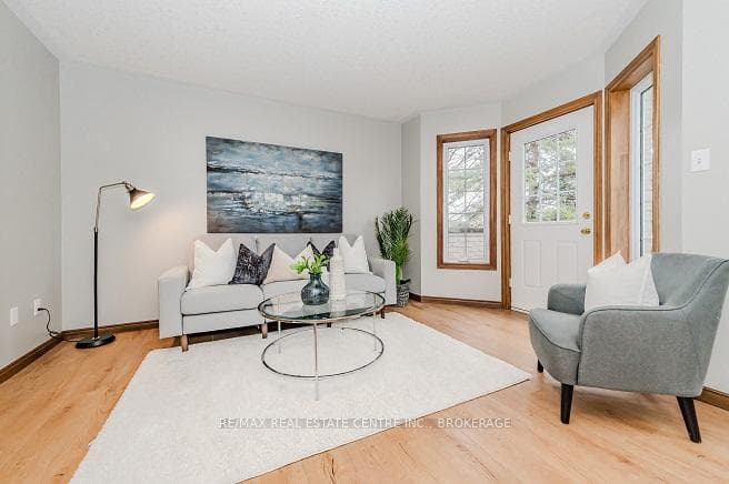700 CHAMPLAIN Boulevard Unit 5 photo 7