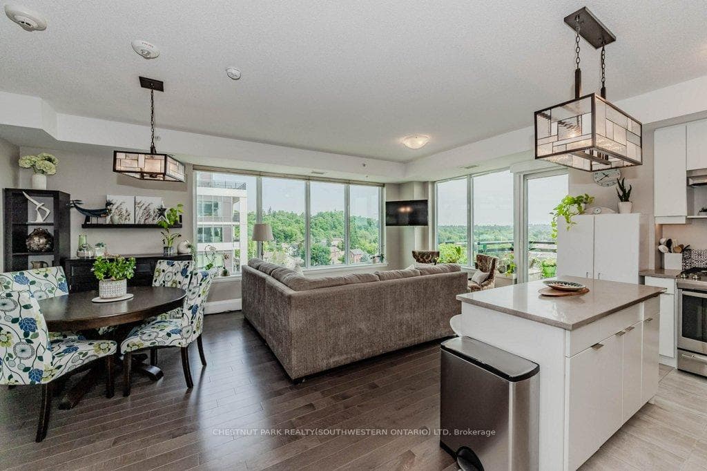 Featuring hardwood floors and 9' ceilings