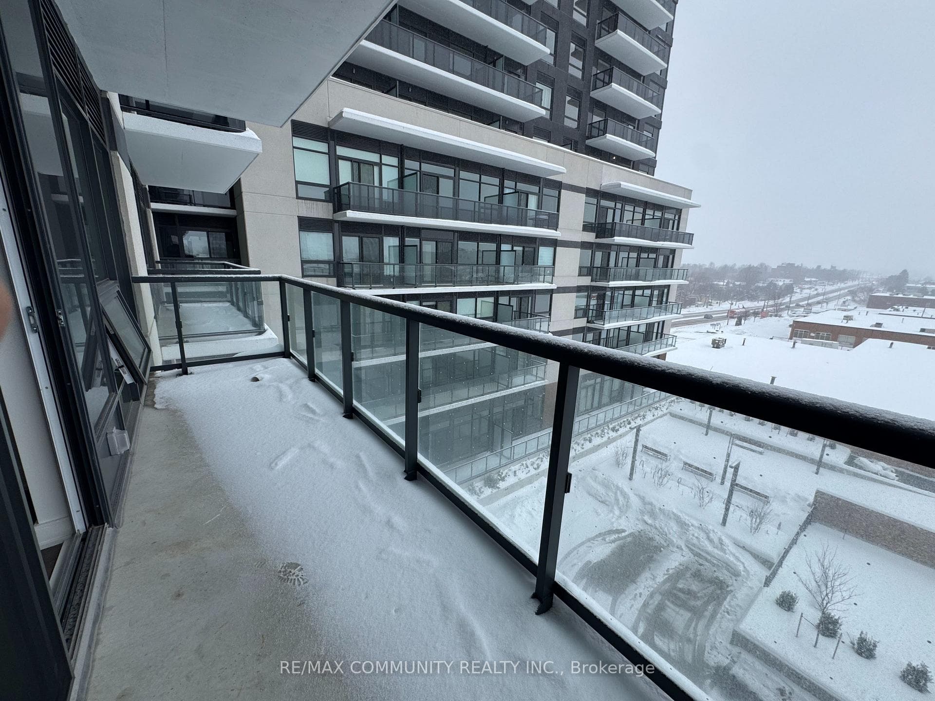 1350 Ellesmere Road Unit 603 photo 12