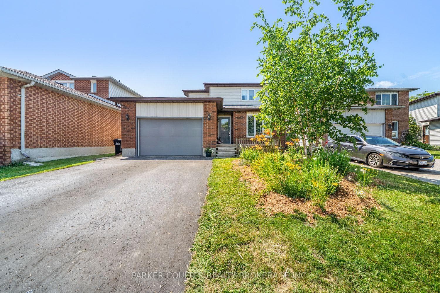 24 Hopkins Road photo 3