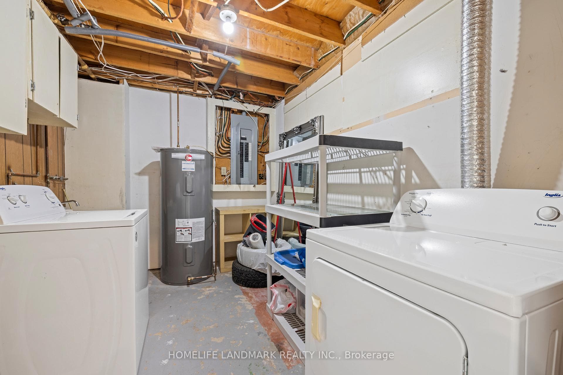 1270 Gainsborough Drive Unit 9 photo 31