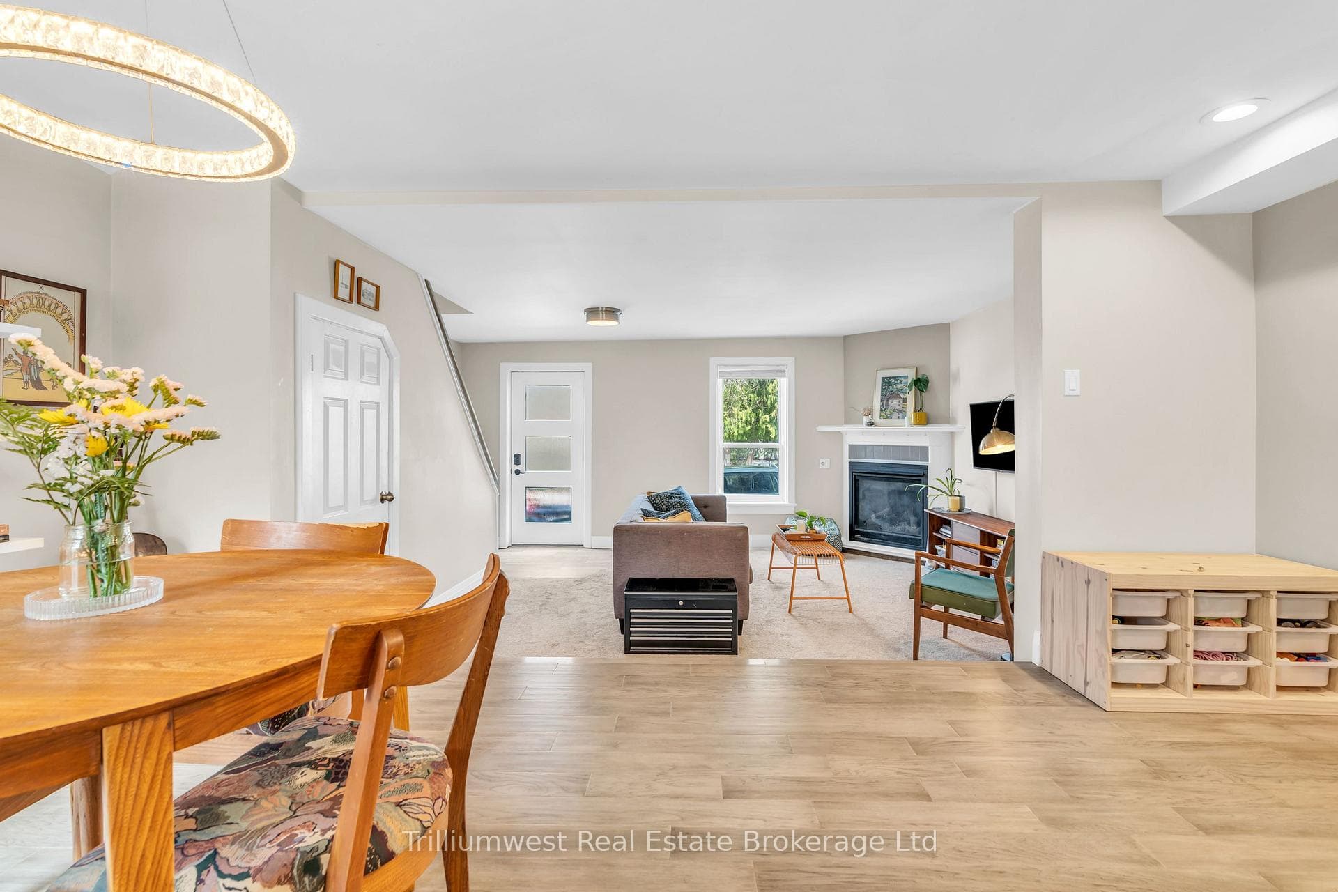 4 Dufferin Street photo 15