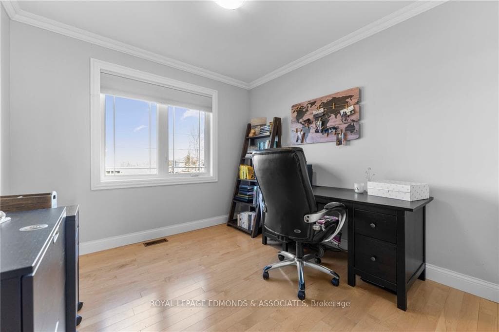 45 FOREST PARK Road photo 13