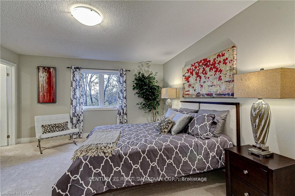 177 Edgevalley Road Unit 88 photo 21