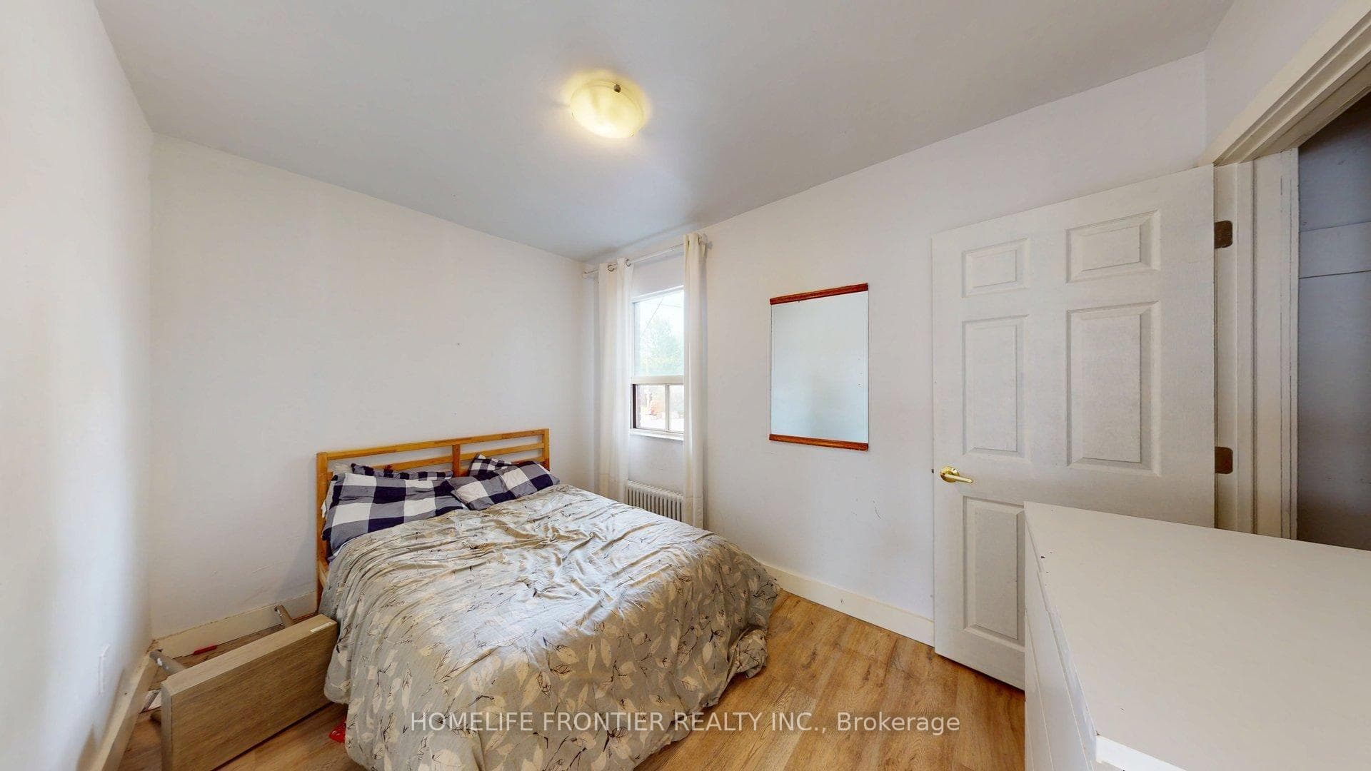 1110 Weston Road Unit 4 photo 9