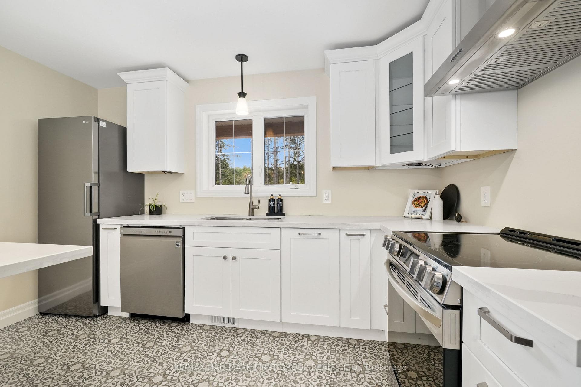8805 Ball Road photo 11