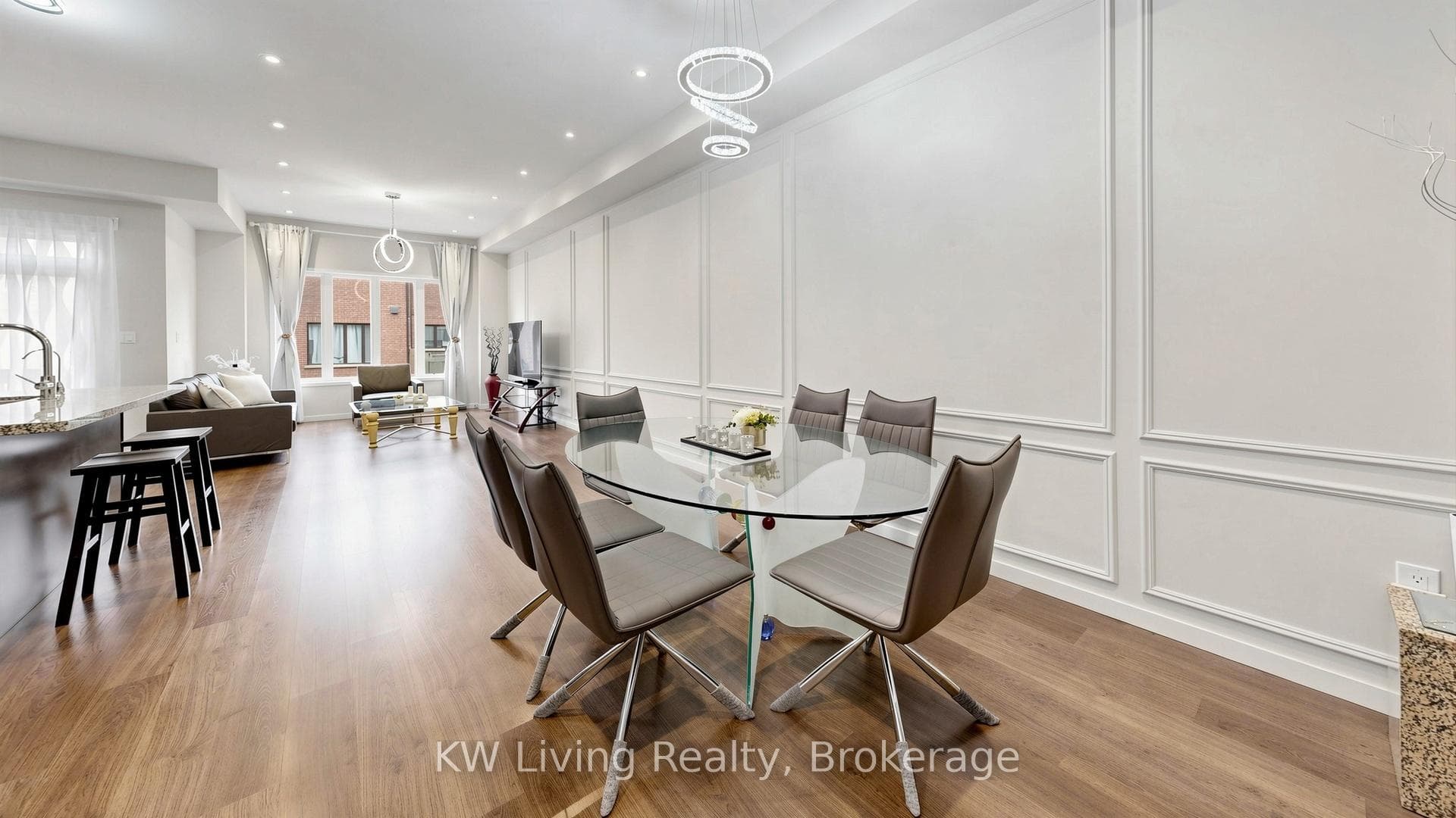 389 Elyse Court photo 11