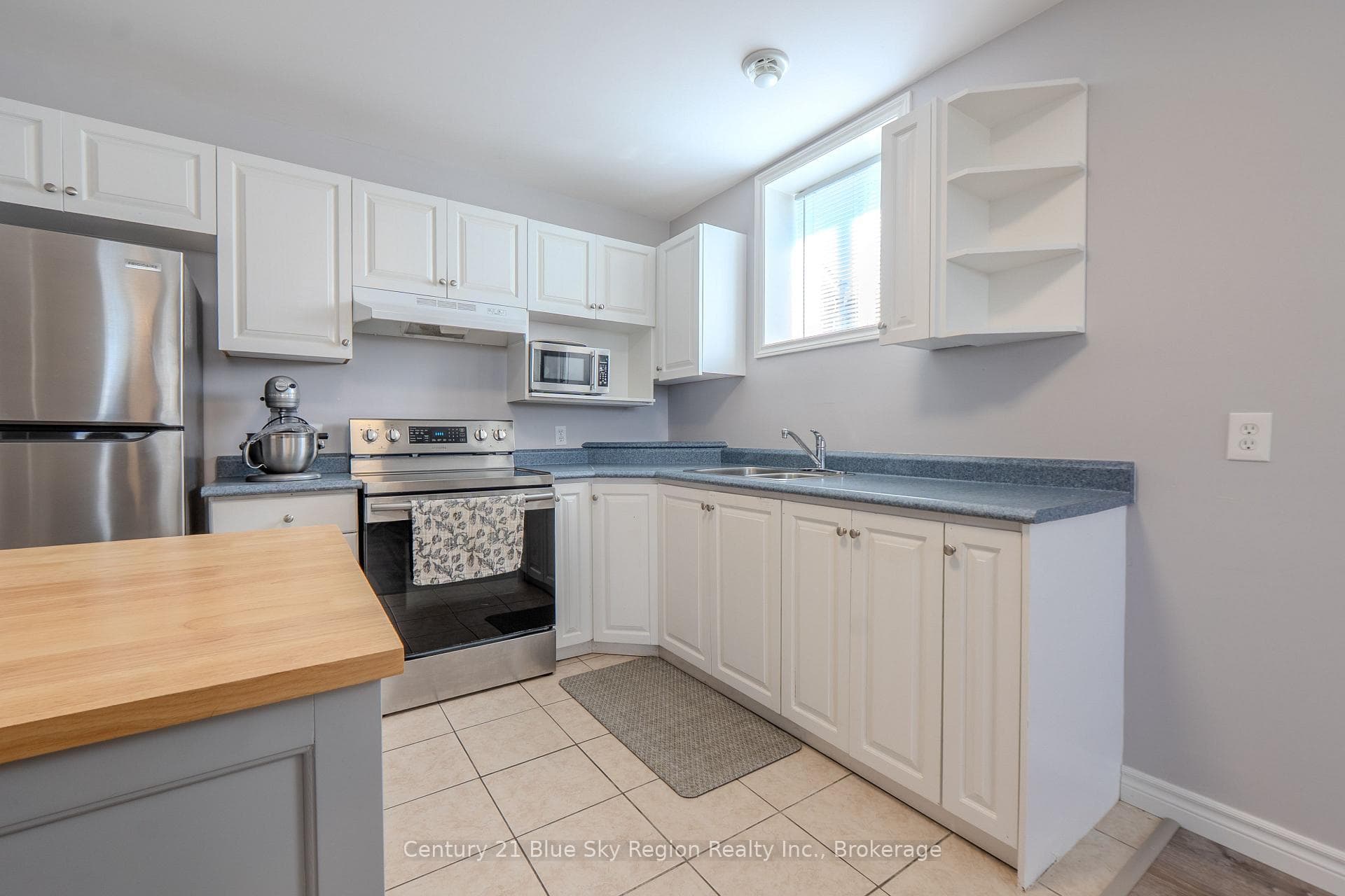 208 Gould Avenue photo 31