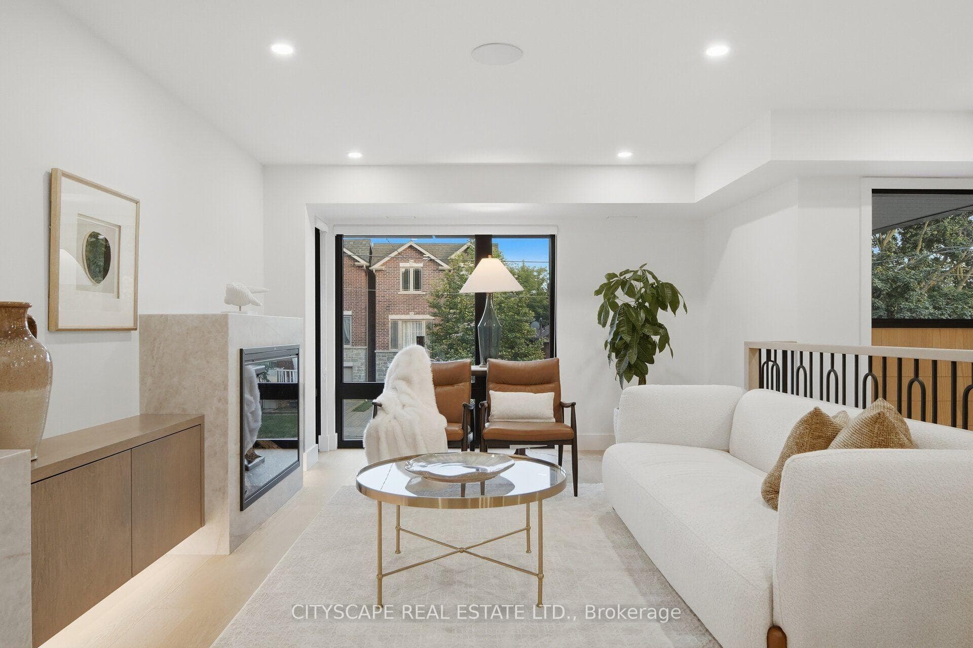 10B Holmstead Avenue photo 18