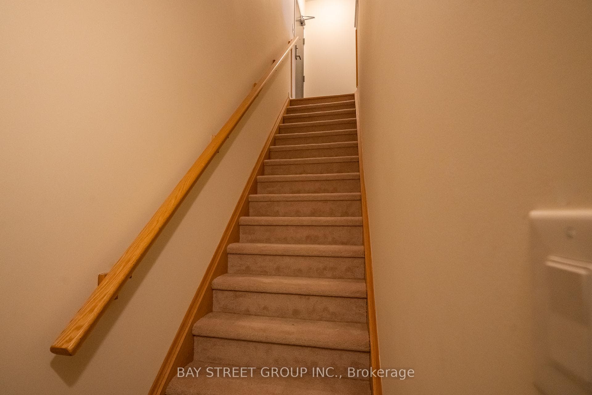 263 Georgian Drive Unit 201 photo 19