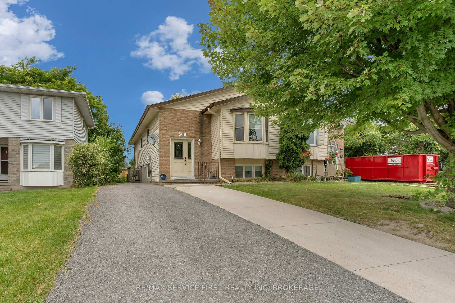 568 Davis Drive photo 1