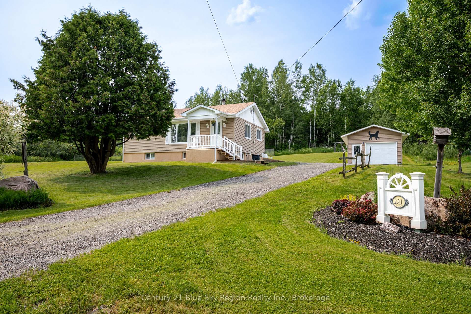 221 Big Moose Road photo 1