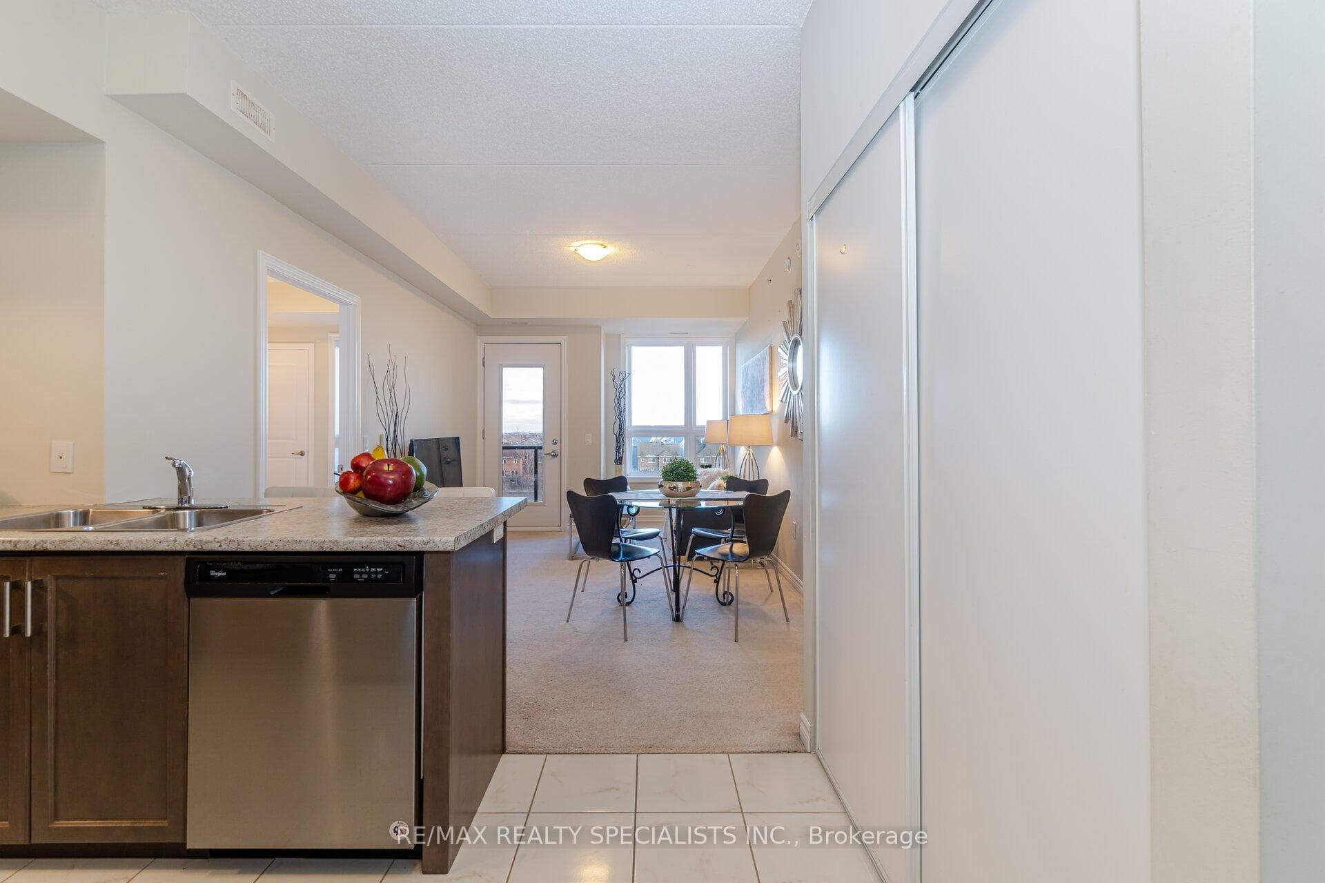 640 Sauve Street Unit 414 photo 8