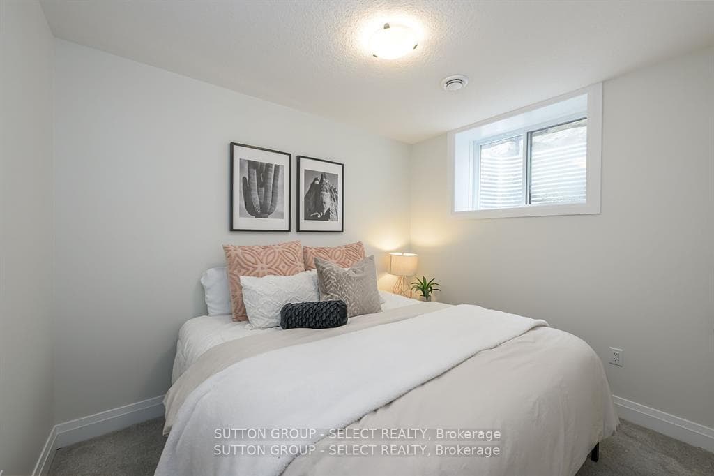 2835 Sheffield Place Unit 40 photo 31