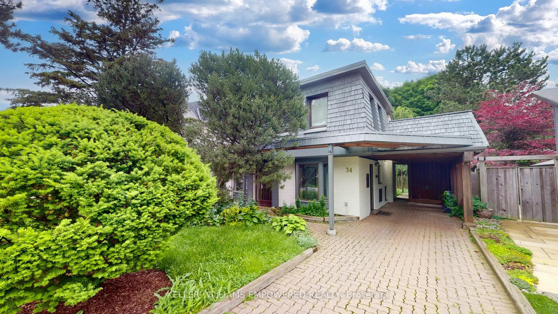 34 Cedarbank Crescent photo 1