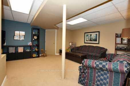 6119 Clover Ridge Crescent photo 8