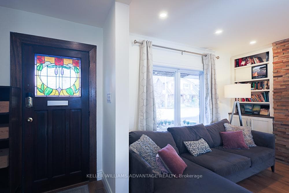 67 Oakcrest Avenue photo 14