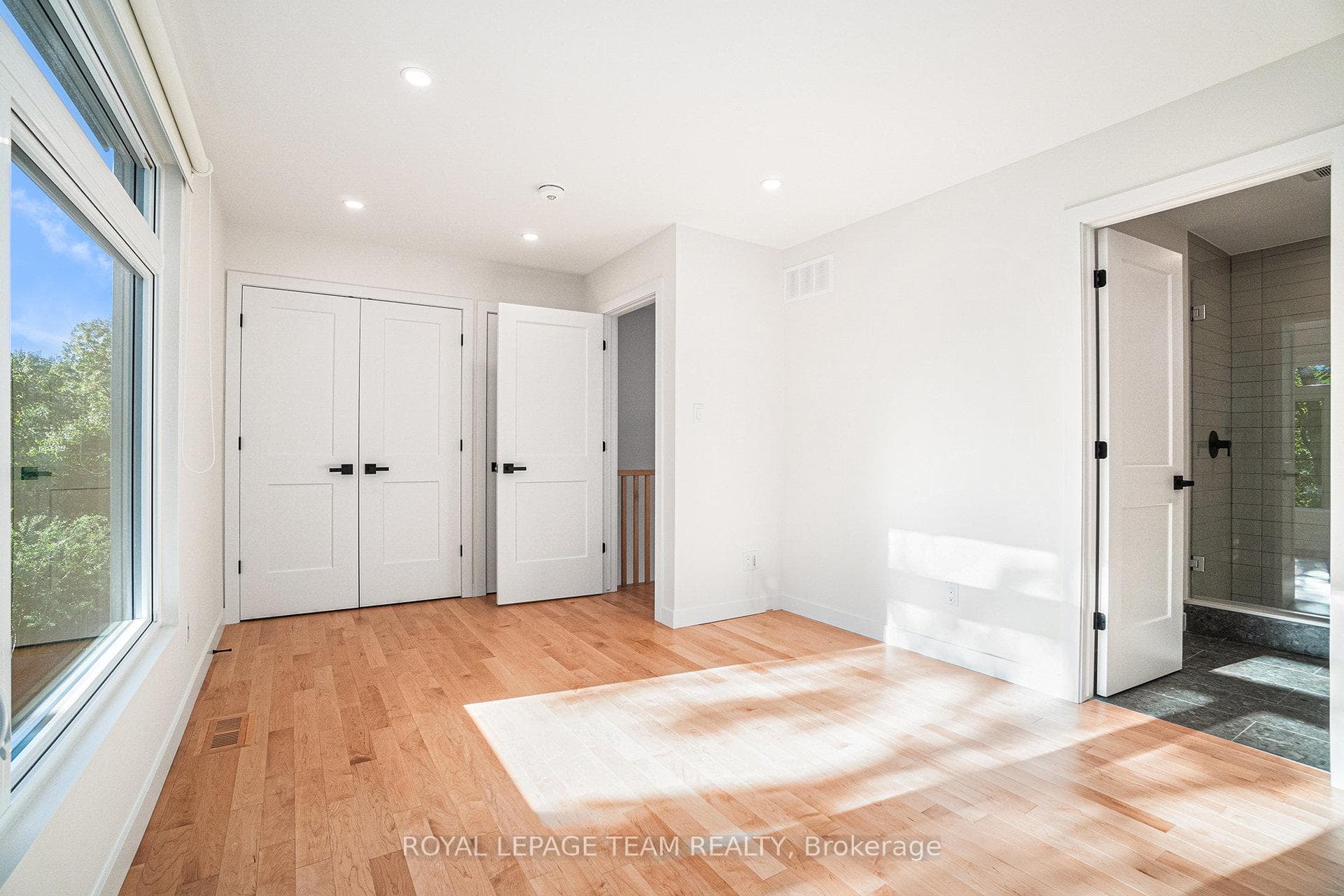 90 HAMILTON Avenue photo 24