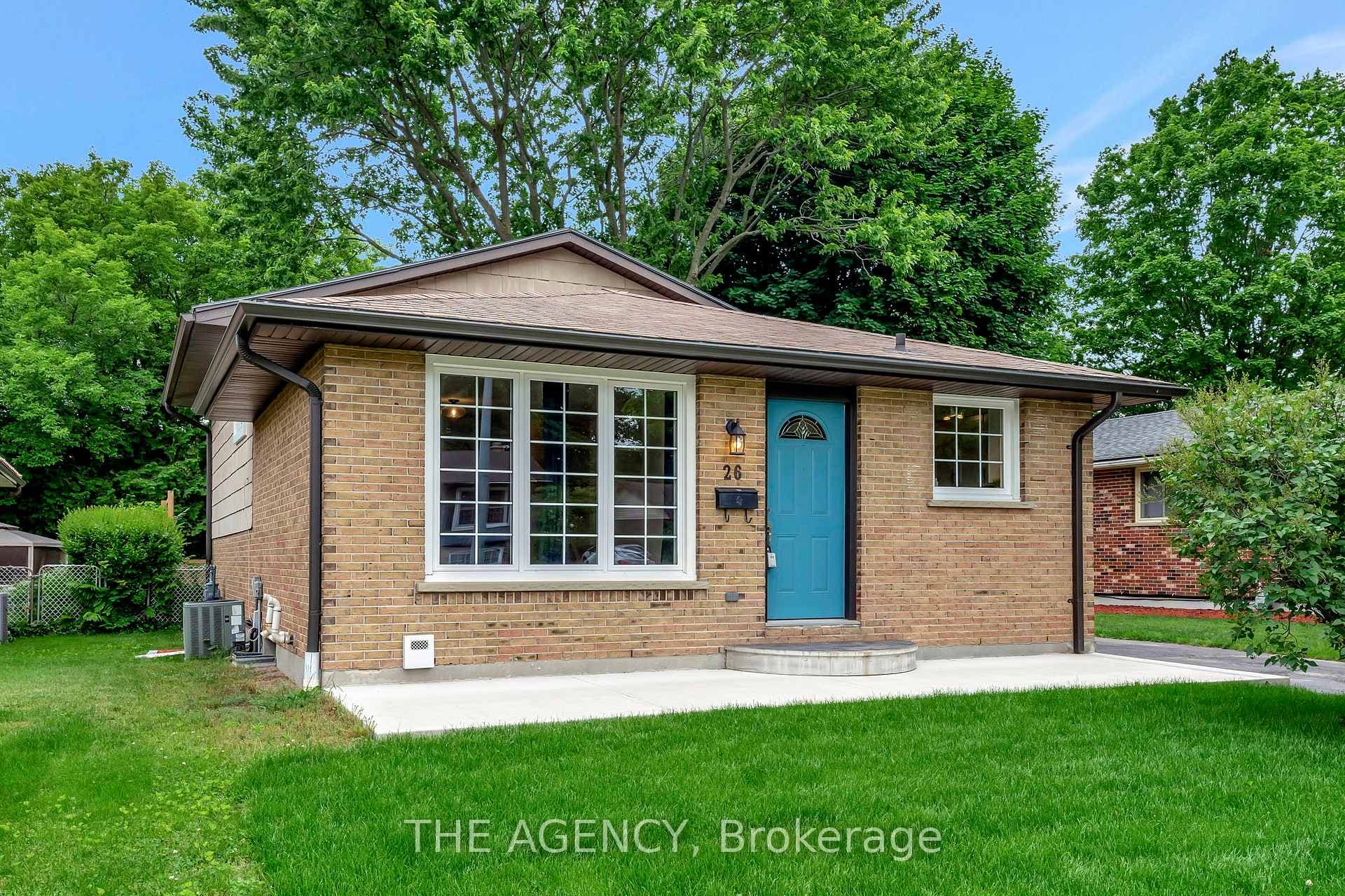 26 Centennial Avenue photo 2