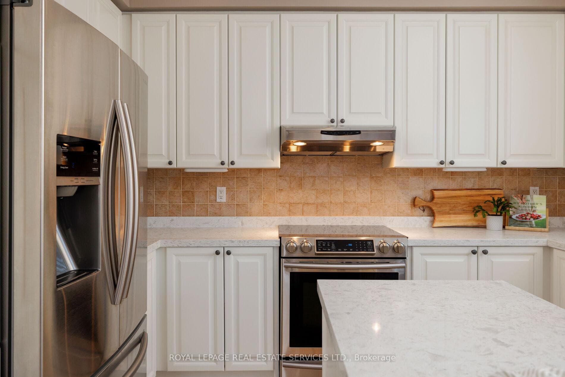2475 Oakhaven Drive photo 20
